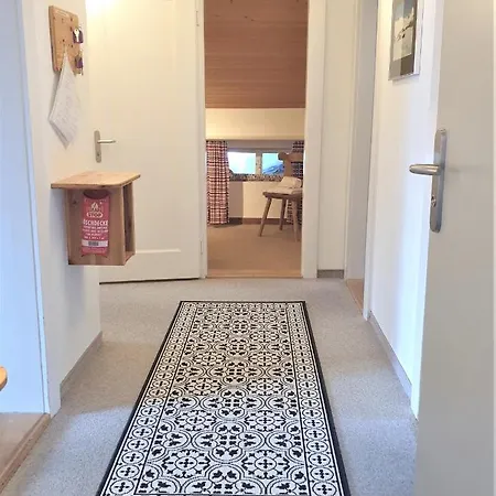 Bisang R アパート *